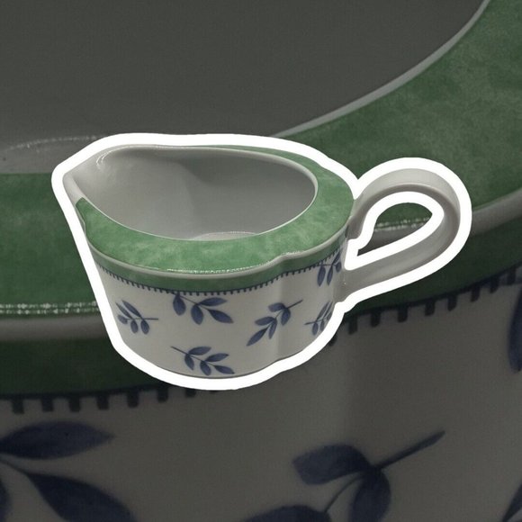 Villeroy & Boch SWITCH 3 Gravy/Sauce Boat White Blue Leaf Print Discontinued - Picture 5 of 15